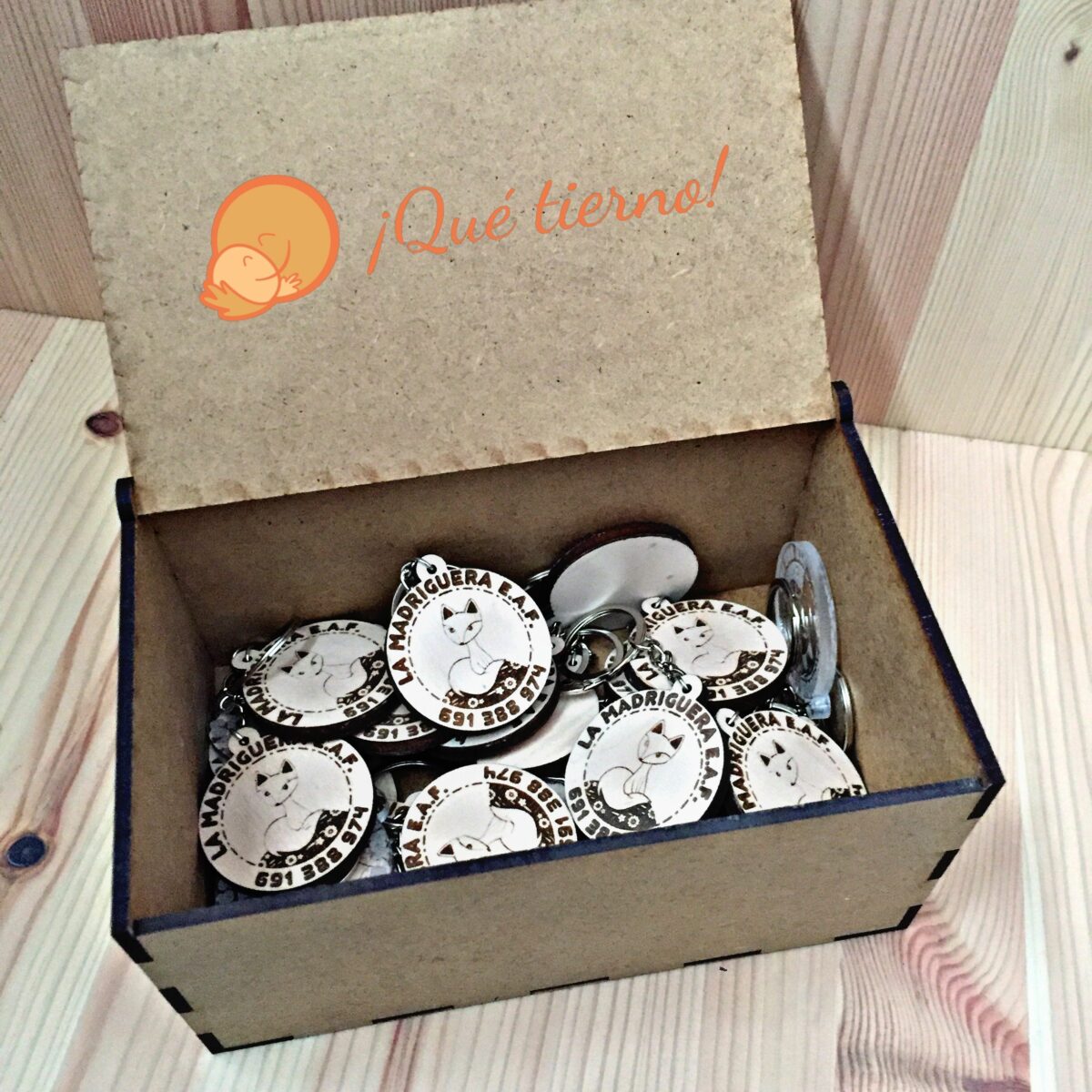 13360959003739431830 Llaveros personalizados