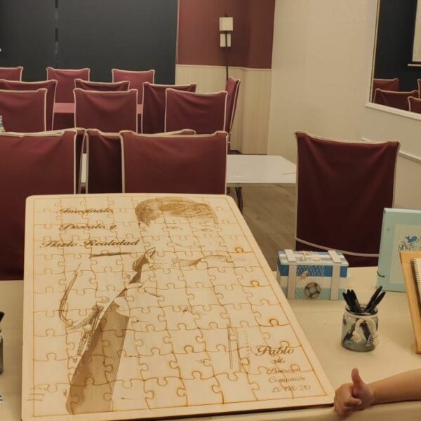 Foto Puzzle libro de firmas