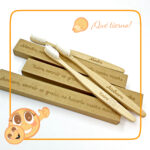 CEPILLOS-DE-DIENTES-PERSONALIZADOS-CON-NOMBRE-DE-BAMBU